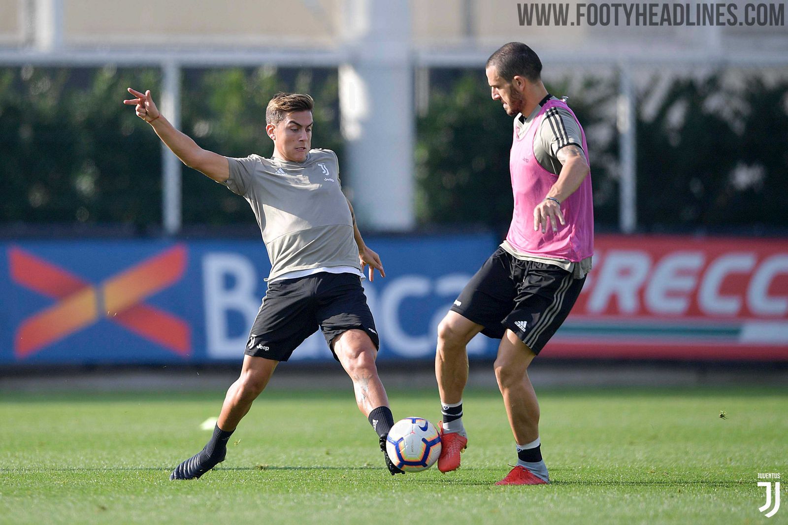 Dybala adidas copa 2024 19